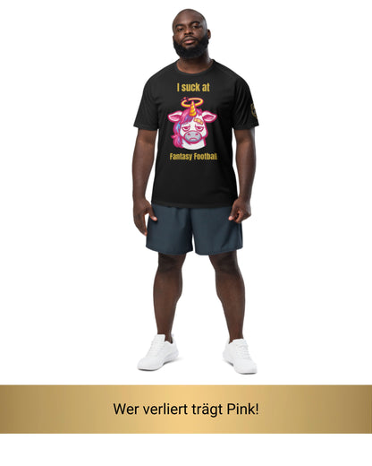 Mann trägt schwarzes Fantasy Football Straftrikot mit Einhorn-Motiv – Vorderansicht